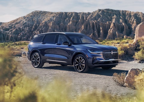 A 2024 Lincoln Nautilus® SUV is parked in a desert national park. | Vision Lincoln in Wahpeton ND